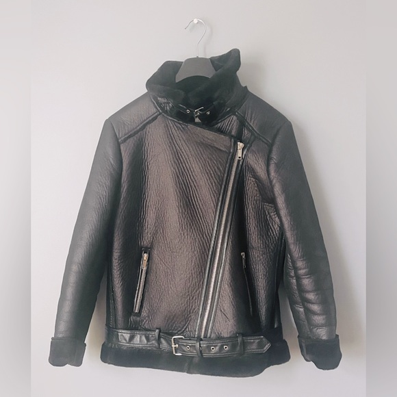 Women’s faux leather/fur jacket in sz L - Picture 5 of 5